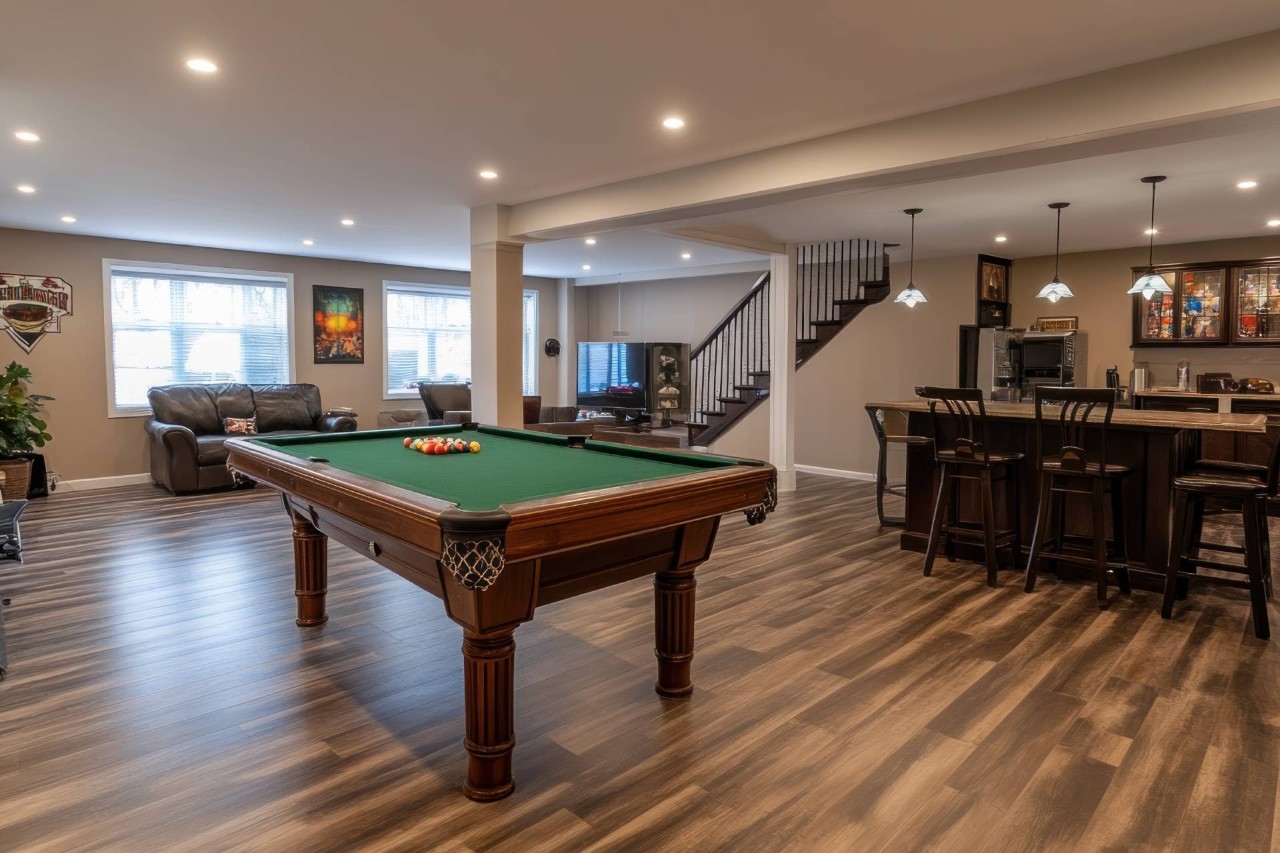Modern basement with windows near Saint George, UT